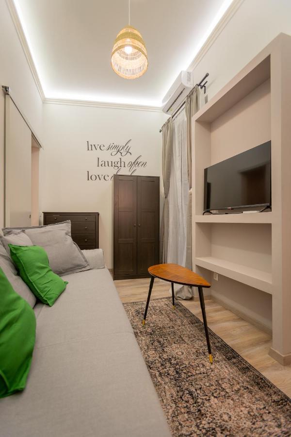 Downtown Flat In Budapest, Mona Budapesta